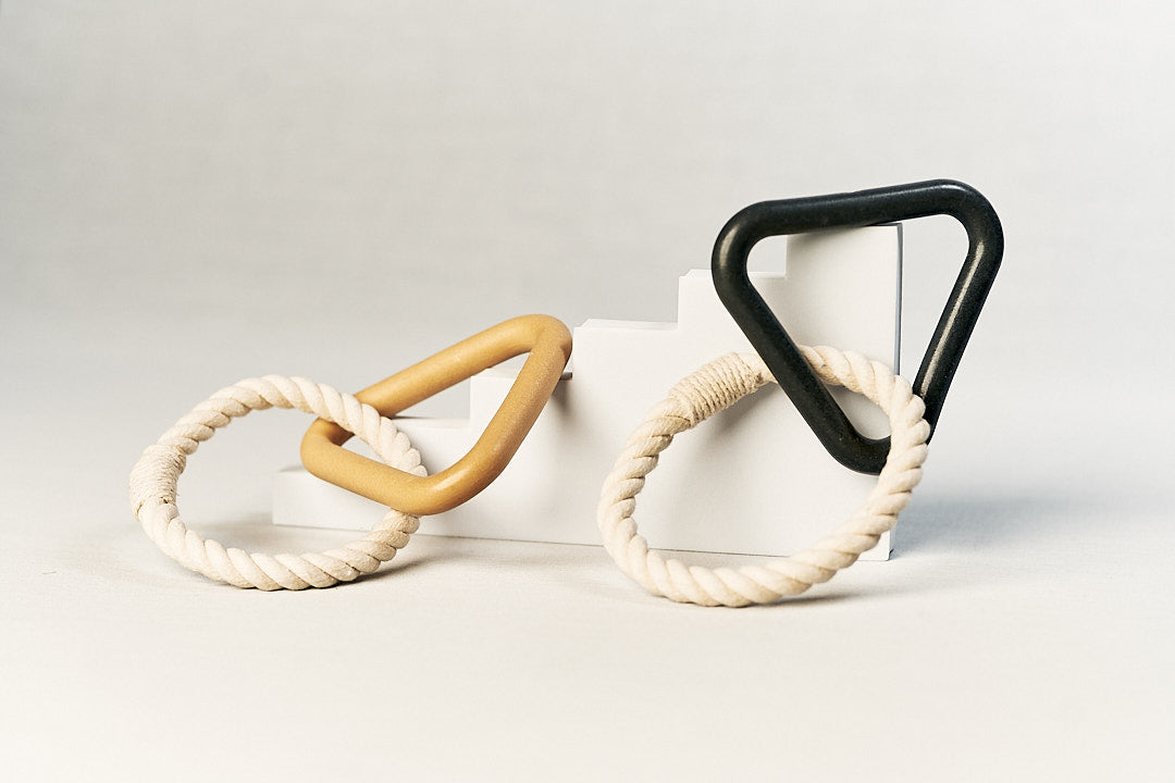 Dog rope pull toy triangle
