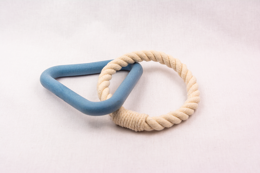 Navy Dog rope pull toy triangle